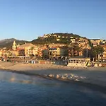 Holidays Lägenhetshotell Pietra Ligure