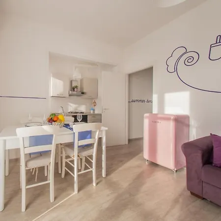 Holidays Aparthotel