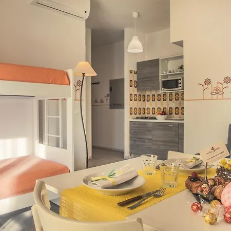 Holidays Aparthotel