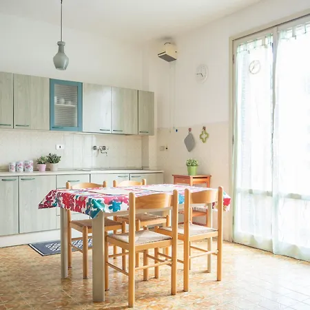 Holidays Aparthotel Pietra Ligure