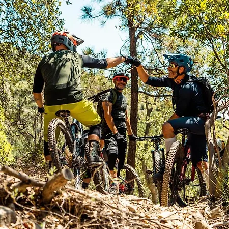 Holidays 3* Pietra Ligure