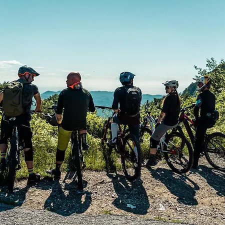 Holidays Apartahotel