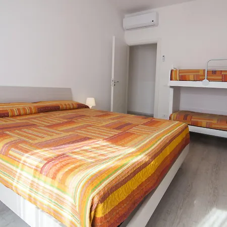 Holidays Apartahotel Pietra Ligure