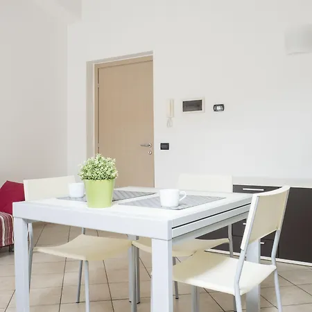 Holidays Apart Otel Pietra Ligure