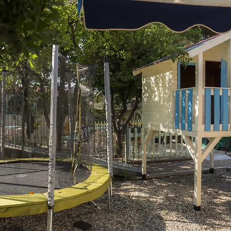 Holidays 3* Pietra Ligure