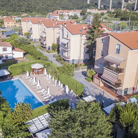 Apartahotel Holidays