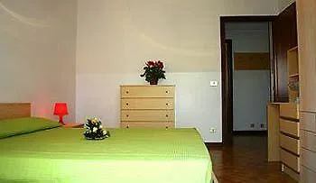 Holidays Apartahotel 3*