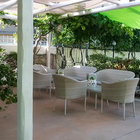 Holidays 2* Pietra Ligure