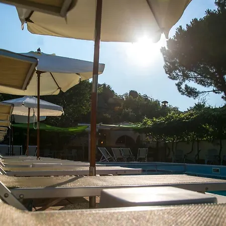 Apartahotel Holidays Pietra Ligure