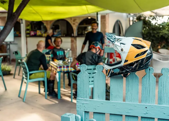 Holidays 3* 피에트라리구레