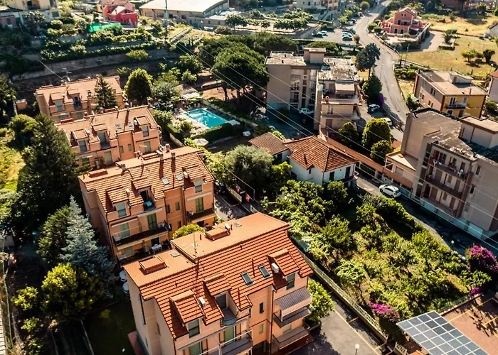 Holidays 아파트호텔 피에트라리구레