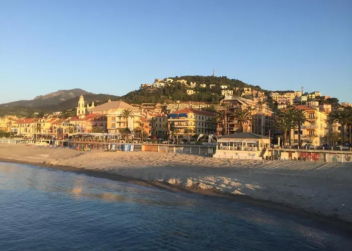 Holidays 아파트호텔 피에트라리구레